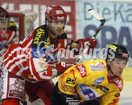 EBEL. Eishockey Bundesliga. KAC gegen EV Vienna Capitals. Sean Brown, (KAC), Benoit Gratton  (Capitals). Klagenfurt, am 28.12.2008.
Foto: Kuess 

---
pressefotos, pressefotografie, kuess, qs, qspictures, sport, bild, bilder, bilddatenbank