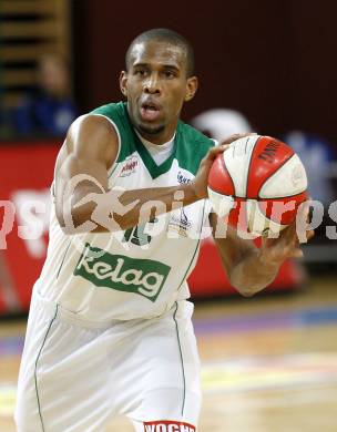 Basketball Bundesliga. Woerthersee Piraten gegen Oberwart Gunners. Timothy Burnette  (Piraten).  Klagenfurt, 26.12.2008
Copyright Kuess

---
pressefotos, pressefotografie, kuess, qs, qspictures, sport, bild, bilder, bilddatenbank