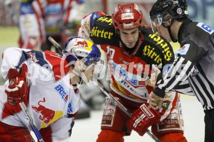 EBEL. Eishockey Bundesliga. EC KAC gegen EC RED BULL SALZBURG. Warren Norris,  (KAC),  Adrian Foster, (Salzburg). Klagenfurt, am 2.1.2009.
Foto: Kuess 

---
pressefotos, pressefotografie, kuess, qs, qspictures, sport, bild, bilder, bilddatenbank