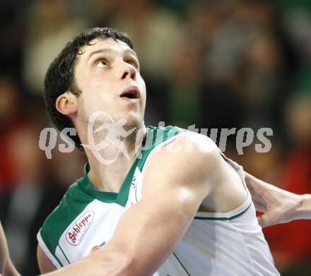 Basketball. Bundesliga. Kelag Woerthersee Piraten gegen BSC Raiffeisen Fuerstenfeld Panthers. Erik Rhinehart (Piraten). Klagenfurt, 4.1.2009
Foto: Kuess

---
pressefotos, pressefotografie, kuess, qs, qspictures, sport, bild, bilder, bilddatenbank