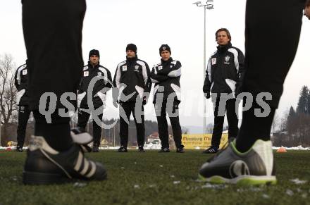 Fussball. Bundesliga. SK Austria Kaernten Trainingsauftakt. Kotomisky, Hannes Reinmayr, Dietmar Pegam, Trainer Frenkie Schinkels.  Moosburg, am 5.1.2009
Foto: Kuess

---
pressefotos, pressefotografie, kuess, qs, qspictures, sport, bild, bilder, bilddatenbank