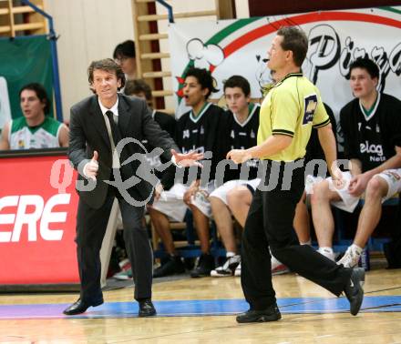 Basketball. Bundesliga. Kelag Woerthersee Piraten gegen BSC Raiffeisen Fuerstenfeld Panthers. Trainer Mathias Fischer (Piraten). Klagenfurt, 4.1.2009
Foto: Kuess

---
pressefotos, pressefotografie, kuess, qs, qspictures, sport, bild, bilder, bilddatenbank