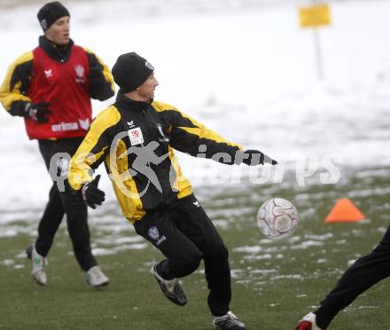 Fussball. Bundesliga. SK Austria Kaernten Trainingsauftakt. Matthias Dollinger.  Moosburg, am 5.1.2009
Foto: Kuess

---
pressefotos, pressefotografie, kuess, qs, qspictures, sport, bild, bilder, bilddatenbank