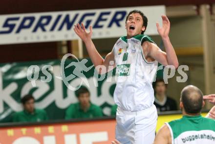 Basketball. Bundesliga. Kelag Woerthersee Piraten gegen BSC Raiffeisen Fuerstenfeld Panthers. Erik Rhinehart (Fuerstenfeld). Klagenfurt, 4.1.2009
Foto: Kuess

---
pressefotos, pressefotografie, kuess, qs, qspictures, sport, bild, bilder, bilddatenbank