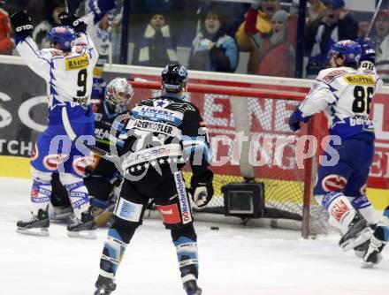 EBEL. Eishockey Bundesliga. EC Pasut VSV gegen EHC LIWEST Linz. Tor fuer den VSV. Benoit Mondou dreht jubelnd ab. Villach, am 6.1.2009.
Foto: Kuess 


---
pressefotos, pressefotografie, kuess, qs, qspictures, sport, bild, bilder, bilddatenbank