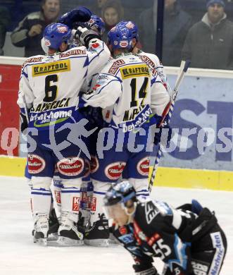 EBEL. Eishockey Bundesliga. EC Pasut VSV gegen EHC LIWEST Linz. Torjubel VSV. Villach, am 6.1.2009.
Foto: Kuess 


---
pressefotos, pressefotografie, kuess, qs, qspictures, sport, bild, bilder, bilddatenbank