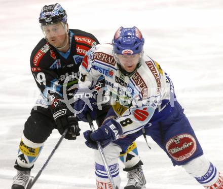 EBEL. Eishockey Bundesliga. EC Pasut VSV gegen EHC LIWEST Linz. Roland Kaspitz,  (VSV), Rob Shearer (Linz). Villach, am 6.1.2009.
Foto: Kuess 


---
pressefotos, pressefotografie, kuess, qs, qspictures, sport, bild, bilder, bilddatenbank