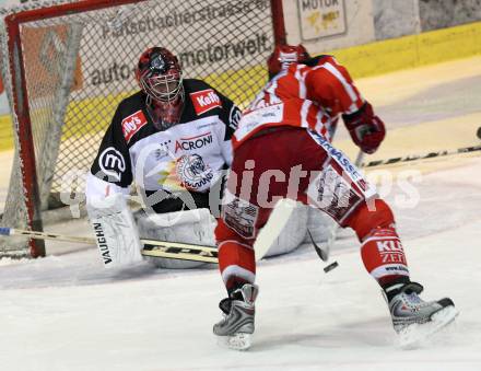 EBEL. Eishockey Bundesliga. KAC gegen HK Acroni Jesenice. HARAND Christoph (KAC), HOCEVAR Andrej (Jesenice). Klagenfurt, am 6.1.2009.
Foto: Kuess 

---
pressefotos, pressefotografie, kuess, qs, qspictures, sport, bild, bilder, bilddatenbank