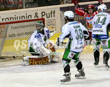 EBEL. Eishockey Bundesliga. KAC gegen HDD TILIA Olimpija Ljubljana. GEIER Manuel (KAC), BANHAM Frank, SILA Ales, TAVZELJ Andrej (Ljubljana). Klagenfurt, am 9.1.2009.
Foto: Kuess 

---
pressefotos, pressefotografie, kuess, qs, qspictures, sport, bild, bilder, bilddatenbank