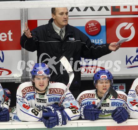 EBEL. Eishockey Bundesliga. EC Pasut VSV gegen HC TWK INNSBRUCK, DIE HAIE. Trainer Larry Huras (VSV). Villach, am 9.1.2009.
Foto: Kuess 


---
pressefotos, pressefotografie, kuess, qs, qspictures, sport, bild, bilder, bilddatenbank