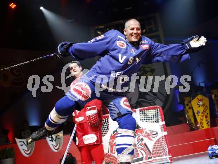 Villacher Fasching. Gerhard Thomasser, Gernot Pacher. Villach, am 8.1.2009.
Foto: Kuess 


---
pressefotos, pressefotografie, kuess, qs, qspictures, sport, bild, bilder, bilddatenbank