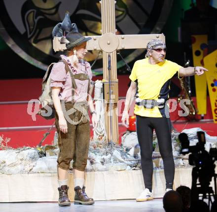 Villacher Fasching. Almrausch, Sonja Juchart, Franz Kleinbichler. Villach, am 8.1.2009.
Foto: Kuess 


---
pressefotos, pressefotografie, kuess, qs, qspictures, sport, bild, bilder, bilddatenbank