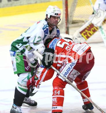 EBEL. Eishockey Bundesliga. KAC gegen HDD TILIA Olimpija Ljubljana. Andrew Schneider (KAC), Todd Elik (Ljubljana). Klagenfurt, am 9.1.2009.
Foto: Kuess 

---
pressefotos, pressefotografie, kuess, qs, qspictures, sport, bild, bilder, bilddatenbank