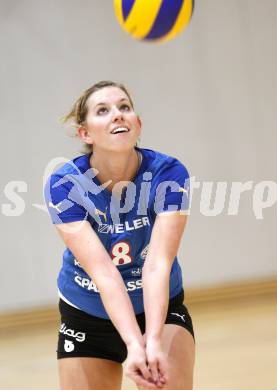 Volleyball. MEVZA. ATSC Wildcats gegen ZOK Rijeka. STUERMER Christine (Wildcats). Klagenfurt, am 10.1.2009.
Foto: Kuess

---
pressefotos, pressefotografie, kuess, qs, qspictures, sport, bild, bilder, bilddatenbank