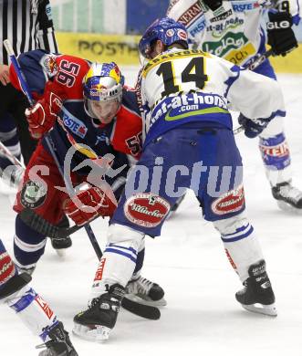 EBEL. Eishockey Bundesliga. EC Pasut VSV gegen EC Red Bull Salzburg. Justin Mapletoft,  (VSV), Ryan Th. Mc Donough (Salzburg). Villach, am 11.1.2009.
Foto: Kuess 


---
pressefotos, pressefotografie, kuess, qs, qspictures, sport, bild, bilder, bilddatenbank