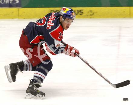 EBEL. Eishockey Bundesliga. EC Pasut VSV gegen EC Red Bull Salzburg. John Hughes (Salzburg). Villach, am 11.1.2009.
Foto: Kuess 


---
pressefotos, pressefotografie, kuess, qs, qspictures, sport, bild, bilder, bilddatenbank