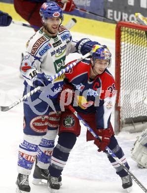 EBEL. Eishockey Bundesliga. EC Pasut VSV gegen EC Red Bull Salzburg. Dan Cavanaugh,  (VSV), Marco Pewal (Salzburg). Villach, am 11.1.2009.
Foto: Kuess 


---
pressefotos, pressefotografie, kuess, qs, qspictures, sport, bild, bilder, bilddatenbank