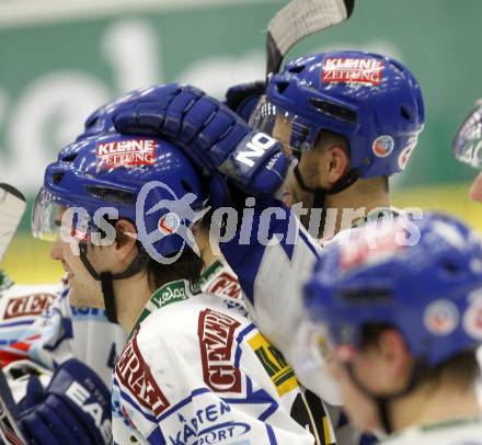 EBEL. Eishockey Bundesliga. EC Pasut VSV gegen EC Red Bull Salzburg. Jubel Jonathan Ferland, Darell Scoville. Villach, am 11.1.2009.
Foto: Kuess 


---
pressefotos, pressefotografie, kuess, qs, qspictures, sport, bild, bilder, bilddatenbank