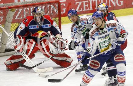 EBEL. Eishockey Bundesliga. EC Pasut VSV gegen EC Red Bull Salzburg. Benoit Mondou, Jonathan Ferland,  (VSV), Thomas Hoeneckl (Salzburg). Villach, am 11.1.2009.
Foto: Kuess 


---
pressefotos, pressefotografie, kuess, qs, qspictures, sport, bild, bilder, bilddatenbank