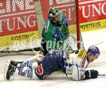 EBEL. Eishockey Bundesliga. EC Pasut VSV gegen HDD TILIA Olimpija Ljubljana.  CAVANAUGH Dan (VSV), SILA Ales (Ljubljana). Villach, am 20.1.2009.
Foto: Kuess 


---
pressefotos, pressefotografie, kuess, qs, qspictures, sport, bild, bilder, bilddatenbank