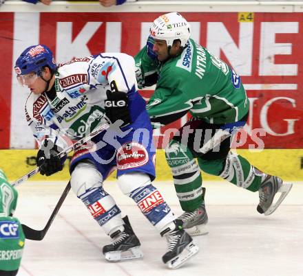 EBEL. Eishockey Bundesliga. EC Pasut VSV gegen HDD TILIA Olimpija Ljubljana.   MONDOU Benoit (VSV), ROPRET Anze (Ljubljana). Villach, am 20.1.2009.
Foto: Kuess 


---
pressefotos, pressefotografie, kuess, qs, qspictures, sport, bild, bilder, bilddatenbank