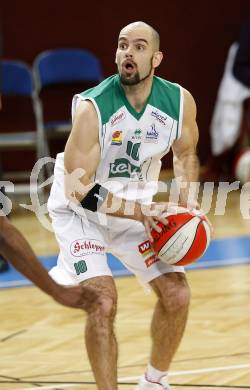 Basketball. Bundesliga. Woerthersee Piraten gegen UBSC Graz. Joachim Buggelsheim (Piraten). Klagenfurt, 22. 1. 2009.
Foto: Kuess 

---
pressefotos, pressefotografie, kuess, qs, qspictures, sport, bild, bilder, bilddatenbank