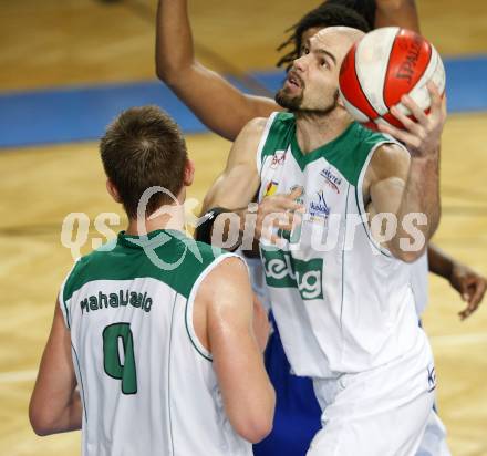 Basketball. Bundesliga. Woerthersee Piraten gegen UBSC Graz. Joachim Buggelsheim (Piraten). Klagenfurt, 22. 1. 2009.
Foto: Kuess 

---
pressefotos, pressefotografie, kuess, qs, qspictures, sport, bild, bilder, bilddatenbank