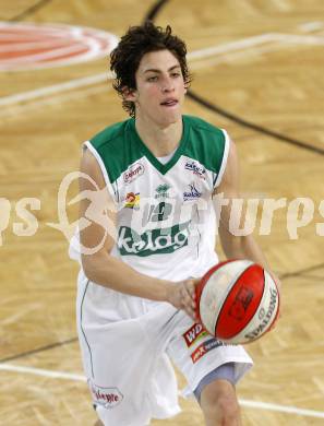 Basketball. Bundesliga. Woerthersee Piraten gegen UBSC Graz. Sebastian Schaal (Piraten). Klagenfurt, 22. 1. 2009.
Foto: Kuess 

---
pressefotos, pressefotografie, kuess, qs, qspictures, sport, bild, bilder, bilddatenbank