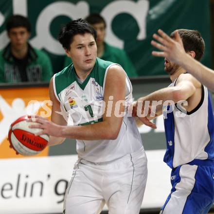 Basketball. Bundesliga. Woerthersee Piraten gegen UBSC Graz. Bernhard Weber (Piraten). Klagenfurt, 22. 1. 2009.
Foto: Kuess 

---
pressefotos, pressefotografie, kuess, qs, qspictures, sport, bild, bilder, bilddatenbank