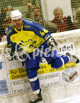 Eishockey CHL. 1. EHC Althofen gegen EC SV Spittal/Drau. Torjubel Peter Rosic (Althofen). Althofen, am 24.1.2009.
Foto: Kuess
---
pressefotos, pressefotografie, kuess, qs, qspictures, sport, bild, bilder, bilddatenbank