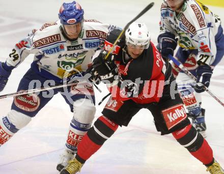 EBEL. Eishockey Bundesliga. EC Pasut VSV gegen HK Acroni Jesenice. Guenther Lanzinger (VSV), Gregor Poloncic (Jesenice). Villach, am 27.1.2009.
Foto: Kuess 


---
pressefotos, pressefotografie, kuess, qs, qspictures, sport, bild, bilder, bilddatenbank