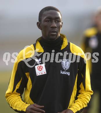 Fussball Trainingslager Austria Kaernten. Modou Jagne. Lignano, am 26.1.2009.
Foto: Kuess
---
pressefotos, pressefotografie, kuess, qs, qspictures, sport, bild, bilder, bilddatenbank