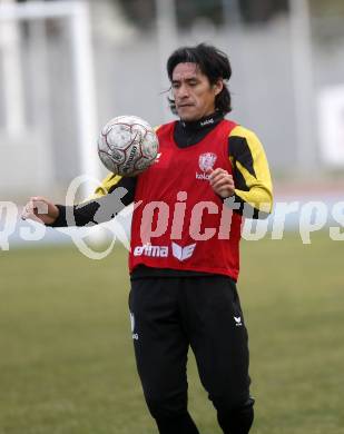 Fussball Trainingslager Austria Kaernten. Carlos Chaile. Lignano, am 26.1.2009.
Foto: Kuess
---
pressefotos, pressefotografie, kuess, qs, qspictures, sport, bild, bilder, bilddatenbank