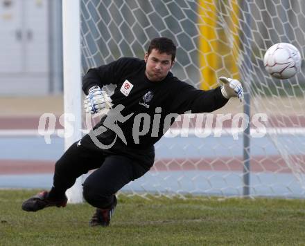 Fussball Trainingslager Austria Kaernten. Heinz Weber. Lignano, am 26.1.2009.
Foto: Kuess
---
pressefotos, pressefotografie, kuess, qs, qspictures, sport, bild, bilder, bilddatenbank