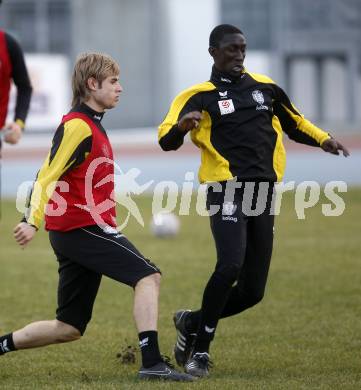 Fussball Trainingslager Austria Kaernten. Manuel Weber, Modou Jagne.  Lignano, am 26.1.2009.
Foto: Kuess
---
pressefotos, pressefotografie, kuess, qs, qspictures, sport, bild, bilder, bilddatenbank