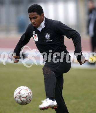 Fussball Trainingslager Austria Kaernten. Sandro. Lignano, am 26.1.2009.
Foto: Kuess
---
pressefotos, pressefotografie, kuess, qs, qspictures, sport, bild, bilder, bilddatenbank