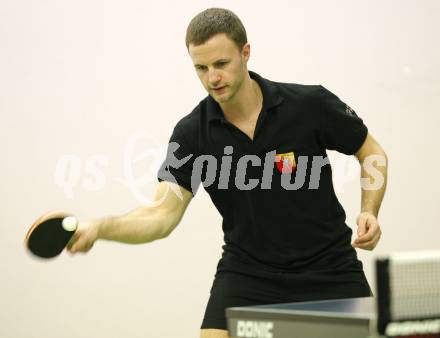 Tischtennisclub Landskron. Kaerntner Liga. Markus Straub. Landskron, am 30.1.2009.
Foto: Kuess
---
pressefotos, pressefotografie, kuess, qs, qspictures, sport, bild, bilder, bilddatenbank