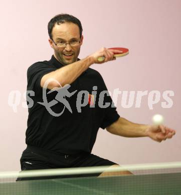 Tischtennisclub Landskron. Kaerntner Liga. Gerd Brandstaetter. Landskron, am 30.1.2009.
Foto: Kuess
---
pressefotos, pressefotografie, kuess, qs, qspictures, sport, bild, bilder, bilddatenbank