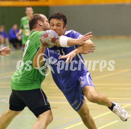 Handball Bundesliga. SC Ferlach gegen HCK 59.  POJE Dino (Ferlach), KROPFITSCH  Thomas (HCK). Ferlach, 31.1.2009
Foto:  Kuess

---
pressefotos, pressefotografie, kuess, qs, qspictures, sport, bild, bilder, bilddatenbank