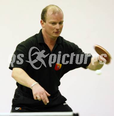 Tischtennisclub Landskron. Kaerntner Liga. Gernot Handler. Landskron, am 30.1.2009.
Foto: Kuess
---
pressefotos, pressefotografie, kuess, qs, qspictures, sport, bild, bilder, bilddatenbank