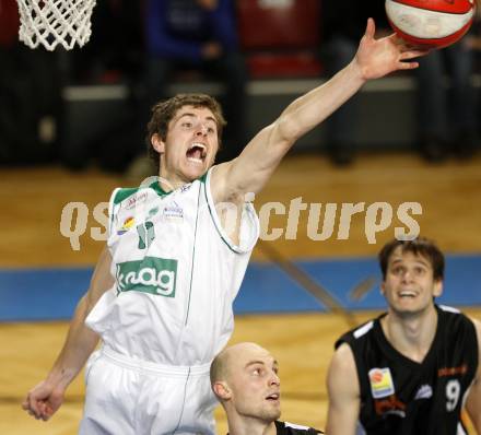 Basketball Bundesliga. Woerthersee Piraten gegen Klosterneuburg. Jack Leasure (Piraten). Klagenfurt, am 1.2.2009.
Foto: Kuess 

---
pressefotos, pressefotografie, kuess, qs, qspictures, sport, bild, bilder, bilddatenbank