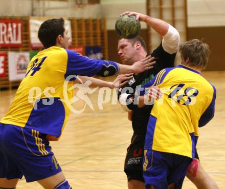 Handball Bundesliga. SVVW gegen HCK 59.  Peter Laggner, Markus Godec (SVVW), Kropfitsch (HCK). Klagenfurt, 7.2.2009
Foto:  Kuess

---
pressefotos, pressefotografie, kuess, qs, qspictures, sport, bild, bilder, bilddatenbank