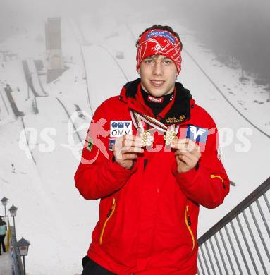 Schi nordisch. Schispringen. Juniorenweltmeister Lukas Mueller (AUT). Villach, am 8.2.2009.
Foto: Kuess
---
pressefotos, pressefotografie, kuess, qs, qspictures, sport, bild, bilder, bilddatenbank