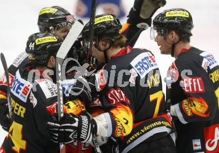 EBEL. Eishockey Bundesliga. EC Pasut VSV gegen EV VIENNA CAPITALS.  Torjubel Caps. Villach, am 13.2.2009.
Foto: Kuess 


---
pressefotos, pressefotografie, kuess, qs, qspictures, sport, bild, bilder, bilddatenbank