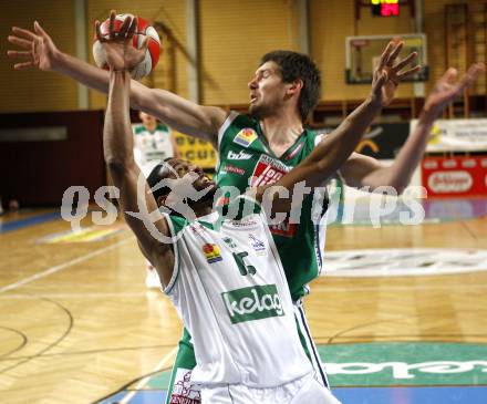 Basketball Bundesliga. Woerthersee Piraten gegen Kapfenberg Bulls. Timothy Burnette (Piraten), Samuel Knabl (Kapfenberg). Klagenfurt, 12.2.2009
Foto: Kuess 

---
pressefotos, pressefotografie, kuess, qs, qspictures, sport, bild, bilder, bilddatenbank