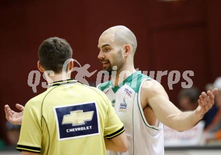 Basketball Bundesliga. Woerthersee Piraten gegen Kapfenberg Bulls. Joachim Buggelsheim (Piraten), Schiedsrichter. Klagenfurt, 12.2.2009
Foto: Kuess 

---
pressefotos, pressefotografie, kuess, qs, qspictures, sport, bild, bilder, bilddatenbank