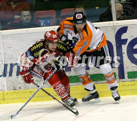 EBEL. Eishockey Bundesliga. KAC gegen EC Graz 99ers. SCHULLER David (KAC), ULMER Layne (Graz). Klagenfurt, am 13.2.2009.
Foto: Kuess 

---
pressefotos, pressefotografie, kuess, qs, qspictures, sport, bild, bilder, bilddatenbank