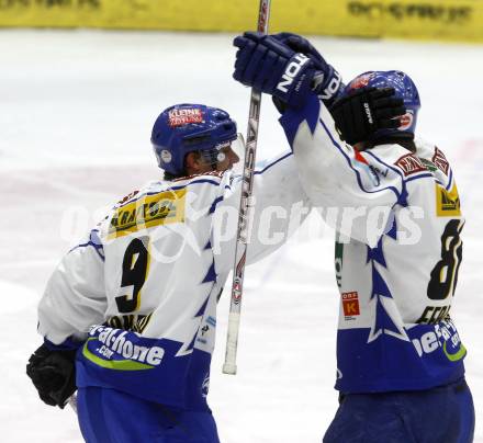 EBEL. Eishockey Bundesliga. EC Pasut VSV gegen EV VIENNA CAPITALS.  Torjubel Benoit Mondou, Jonathan Ferland. Villach, am 13.2.2009.
Foto: Kuess 


---
pressefotos, pressefotografie, kuess, qs, qspictures, sport, bild, bilder, bilddatenbank