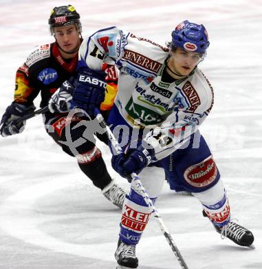 EBEL. Eishockey Bundesliga. EC Pasut VSV gegen EV VIENNA CAPITALS.  Stefan Bacher, (VSV), Rafael Rotter (Vienna). Villach, am 13.2.2009.
Foto: Kuess 


---
pressefotos, pressefotografie, kuess, qs, qspictures, sport, bild, bilder, bilddatenbank