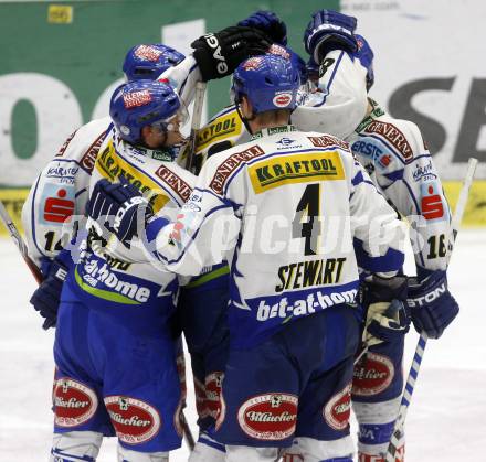 EBEL. Eishockey Bundesliga. EC Pasut VSV gegen EV VIENNA CAPITALS.  Torjubel VSV. Villach, am 13.2.2009.
Foto: Kuess 


---
pressefotos, pressefotografie, kuess, qs, qspictures, sport, bild, bilder, bilddatenbank